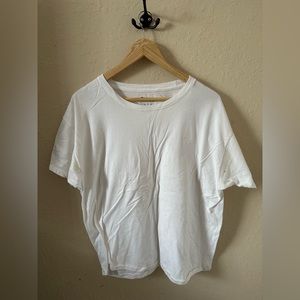 Size Large White Champion Short Sleeve Tee